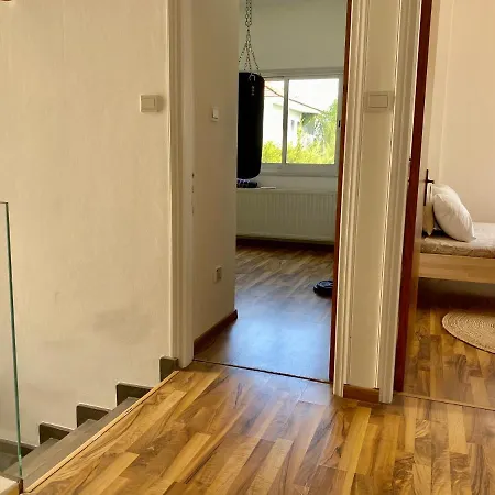 Modern House With Plunge Pool, Apoel Archangelos Area Casa vacanze *